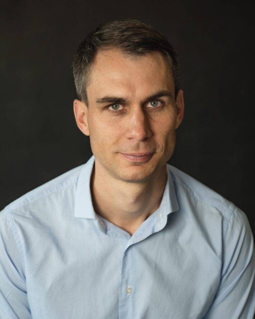 szaboerikhu-kapcsolat